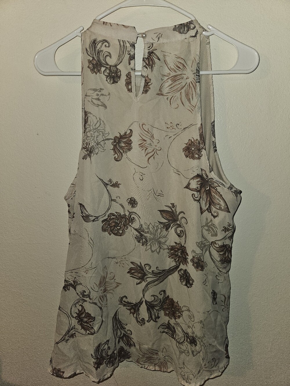Maurices Womans Floral Sleeveless Blouse Size Xl - Picture 10 of 13